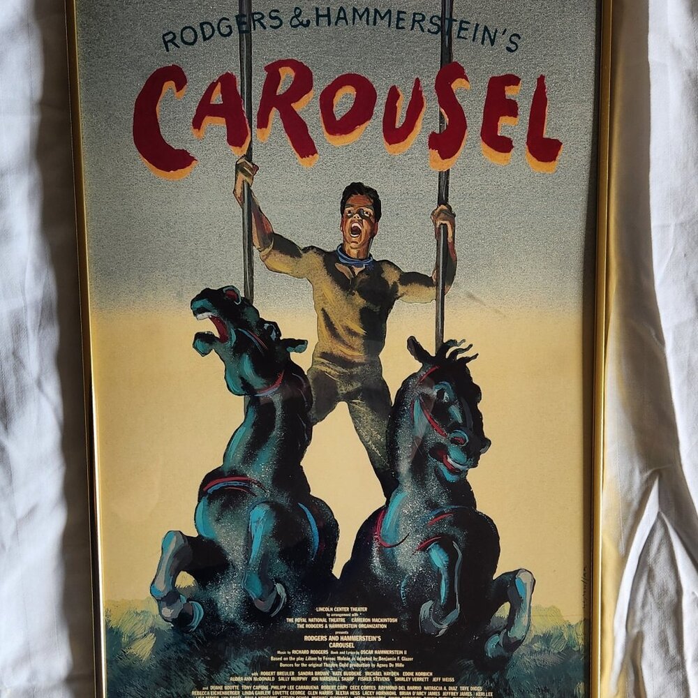 Carousel movie Poster